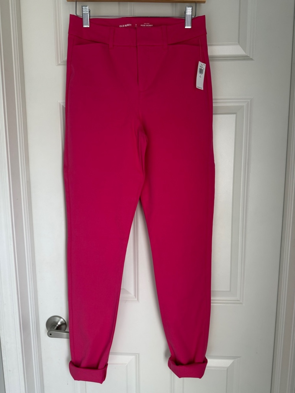 Old Navy Women Hot Pink work/dress Pants - Size 2 Tall